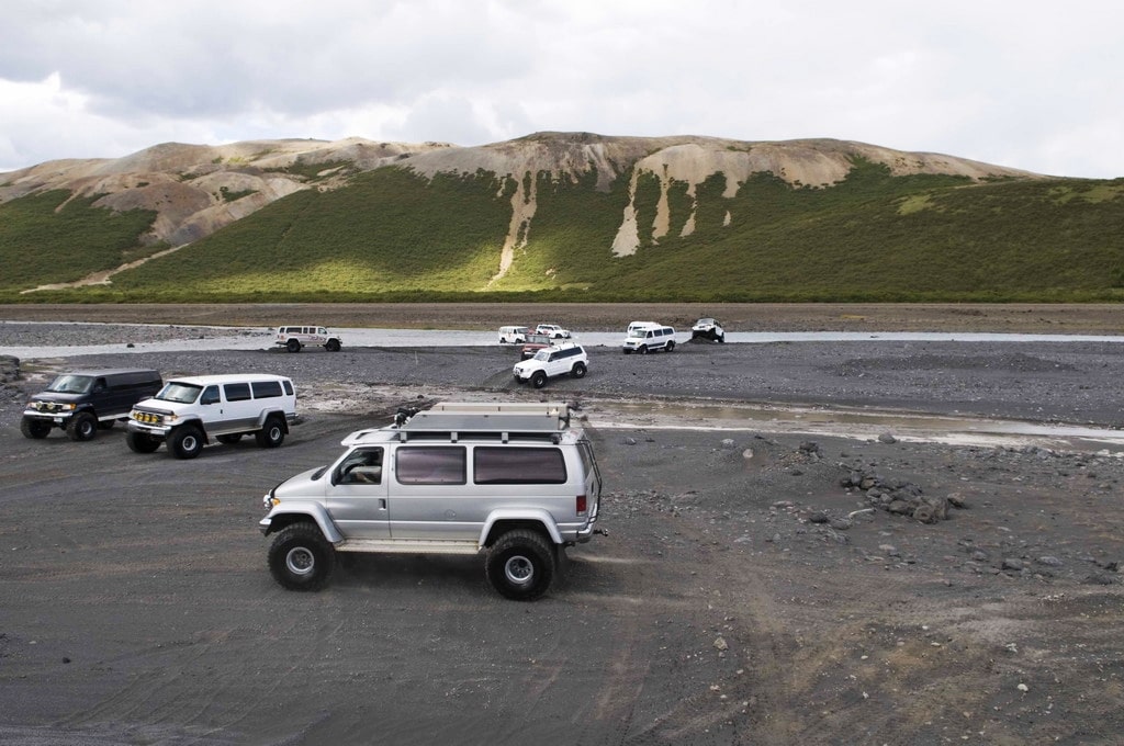VIAGGIO ISLANDA JEEP AZIENDA